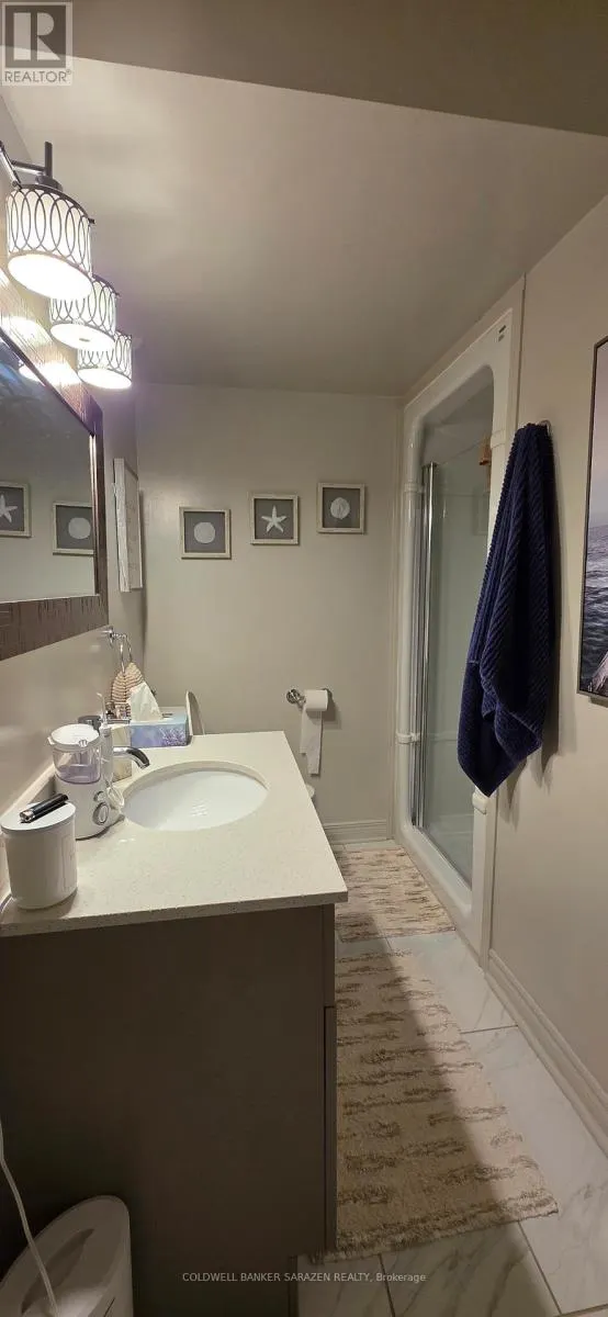 3 - 2707 PRISCILLA STREET