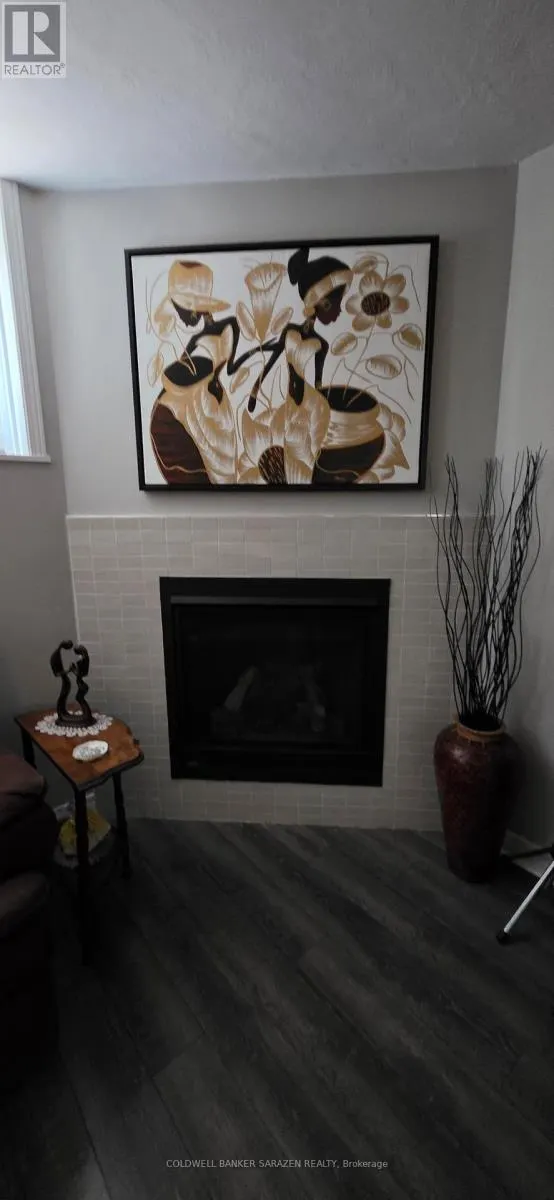 3 - 2707 PRISCILLA STREET