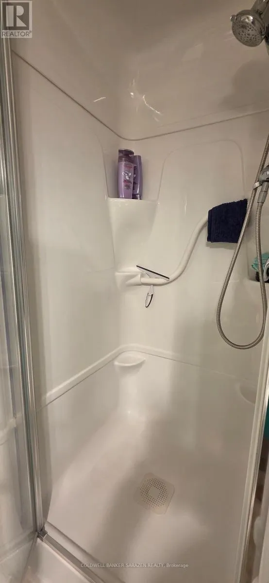 3 - 2707 PRISCILLA STREET