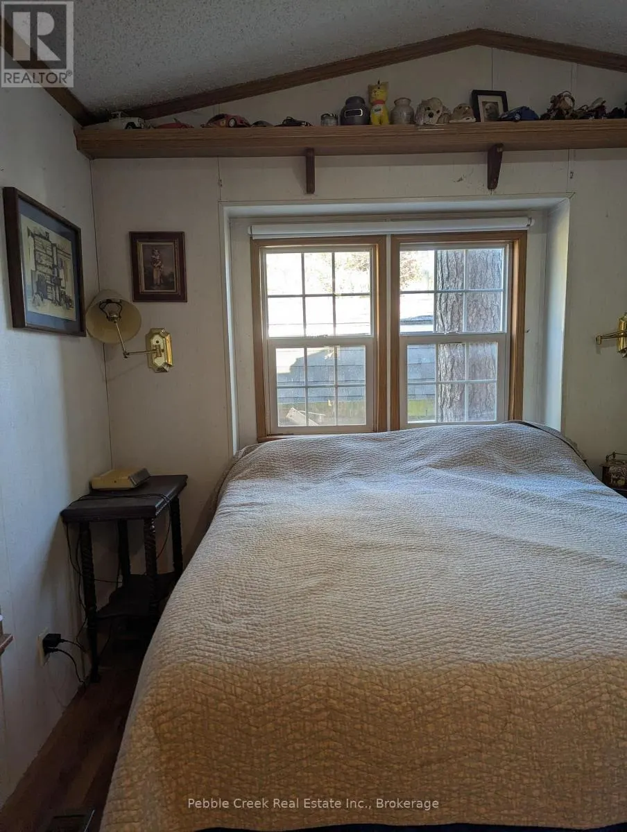 E8 - 77794 ORCHARD LINE, #E8