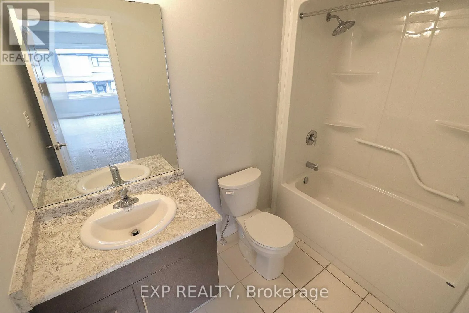 24 - 4552 PORTAGE ROAD