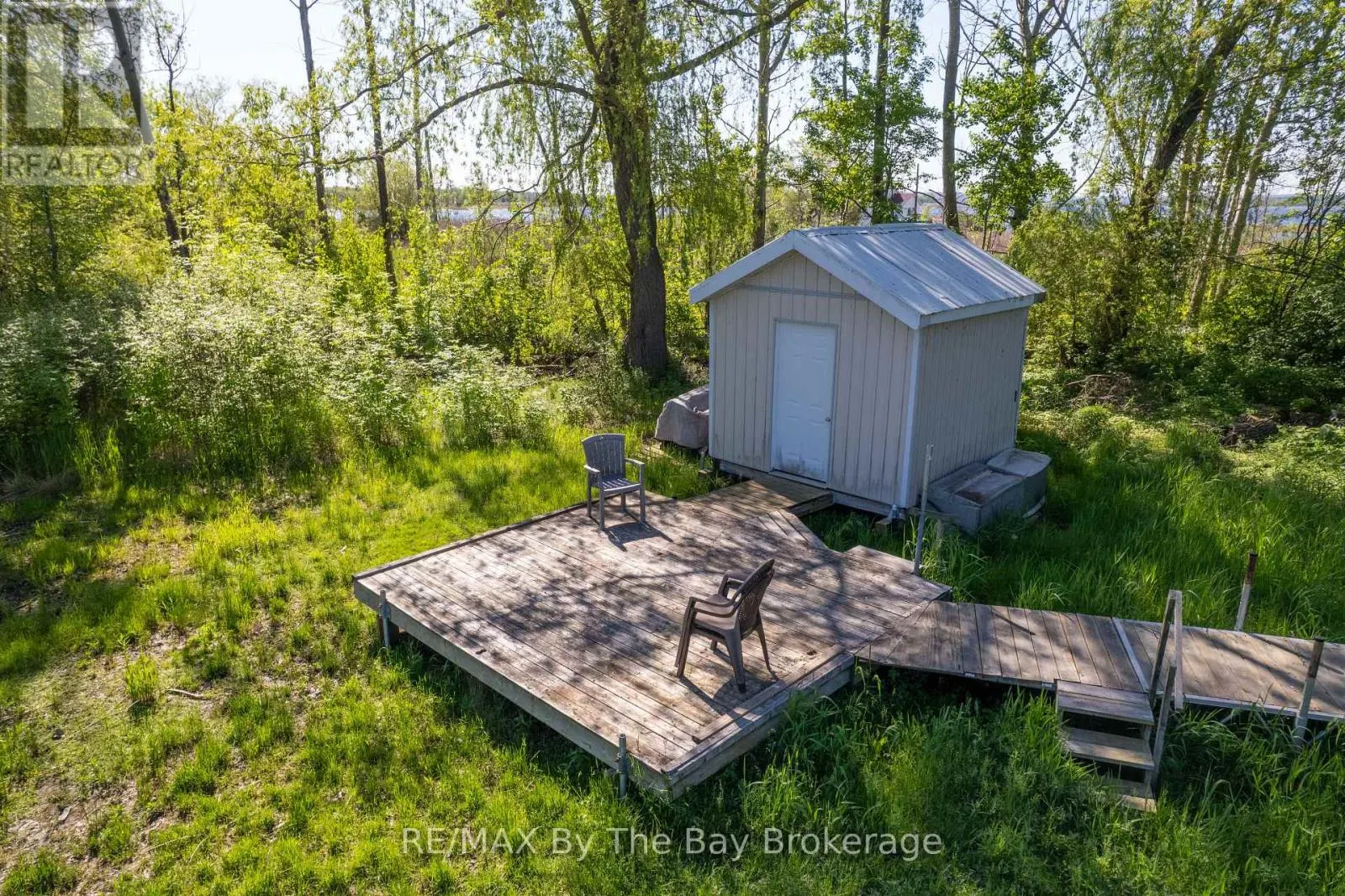 116 ISLAND 150/ BROSSEAU ISLAND