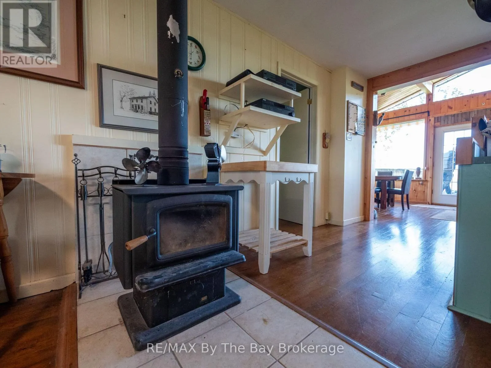 116 ISLAND 150/ BROSSEAU ISLAND