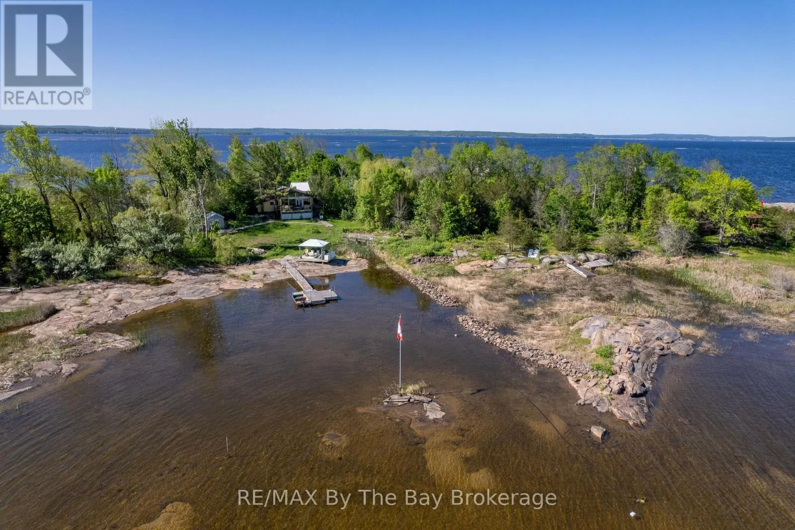 116 ISLAND 150/ BROSSEAU ISLAND