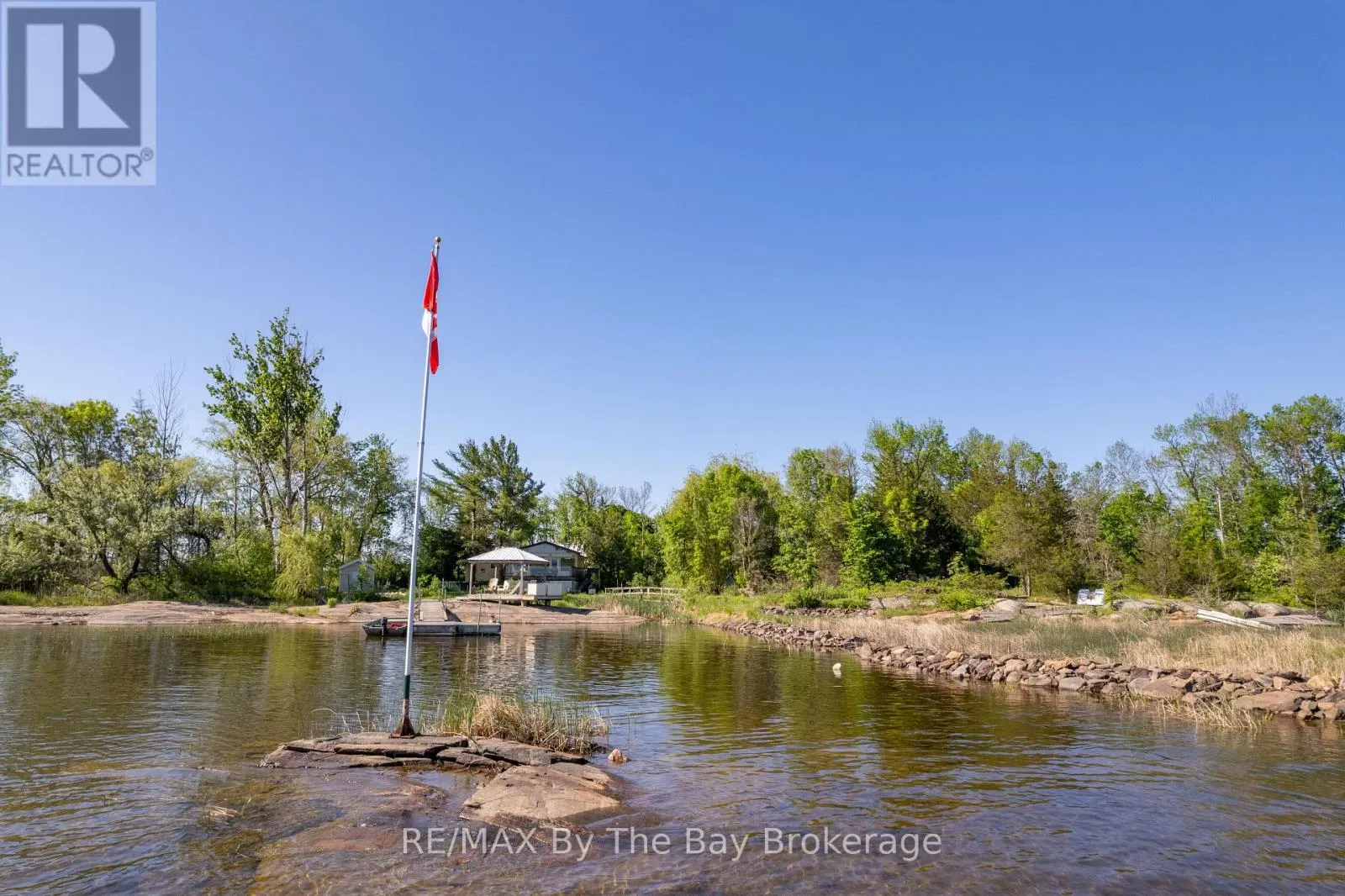 116 ISLAND 150/ BROSSEAU ISLAND