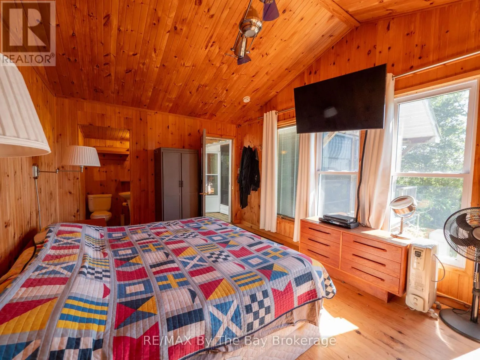 116 ISLAND 150/ BROSSEAU ISLAND