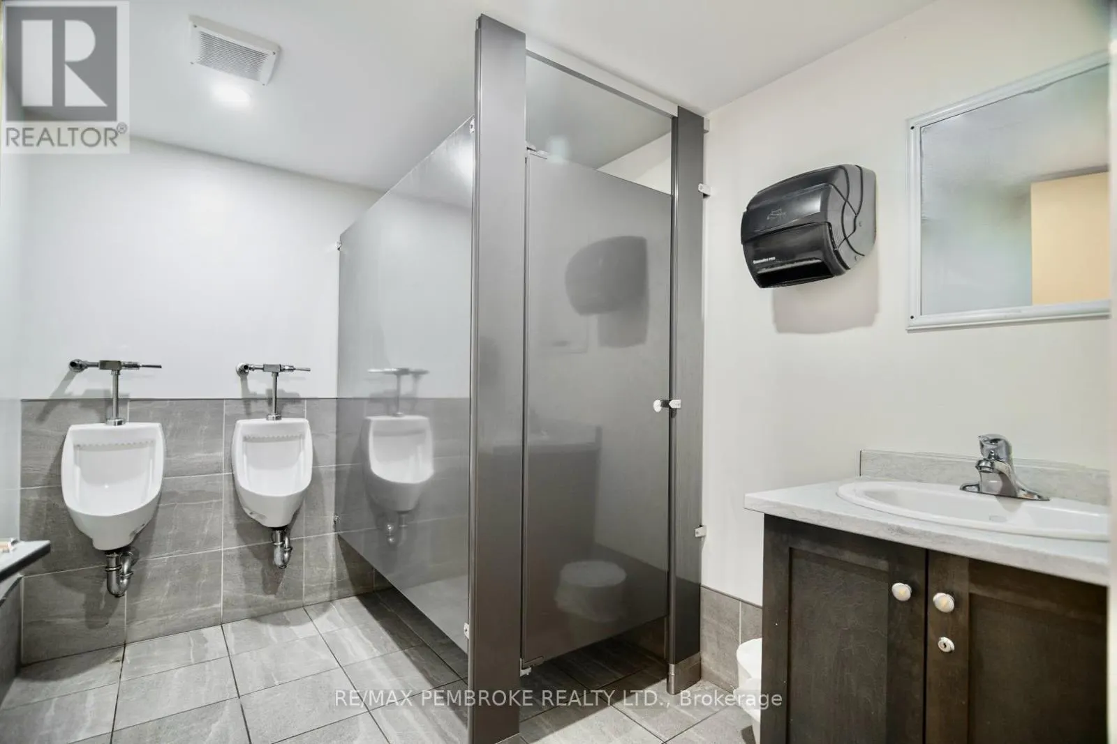 119 PEMBROKE STREET W