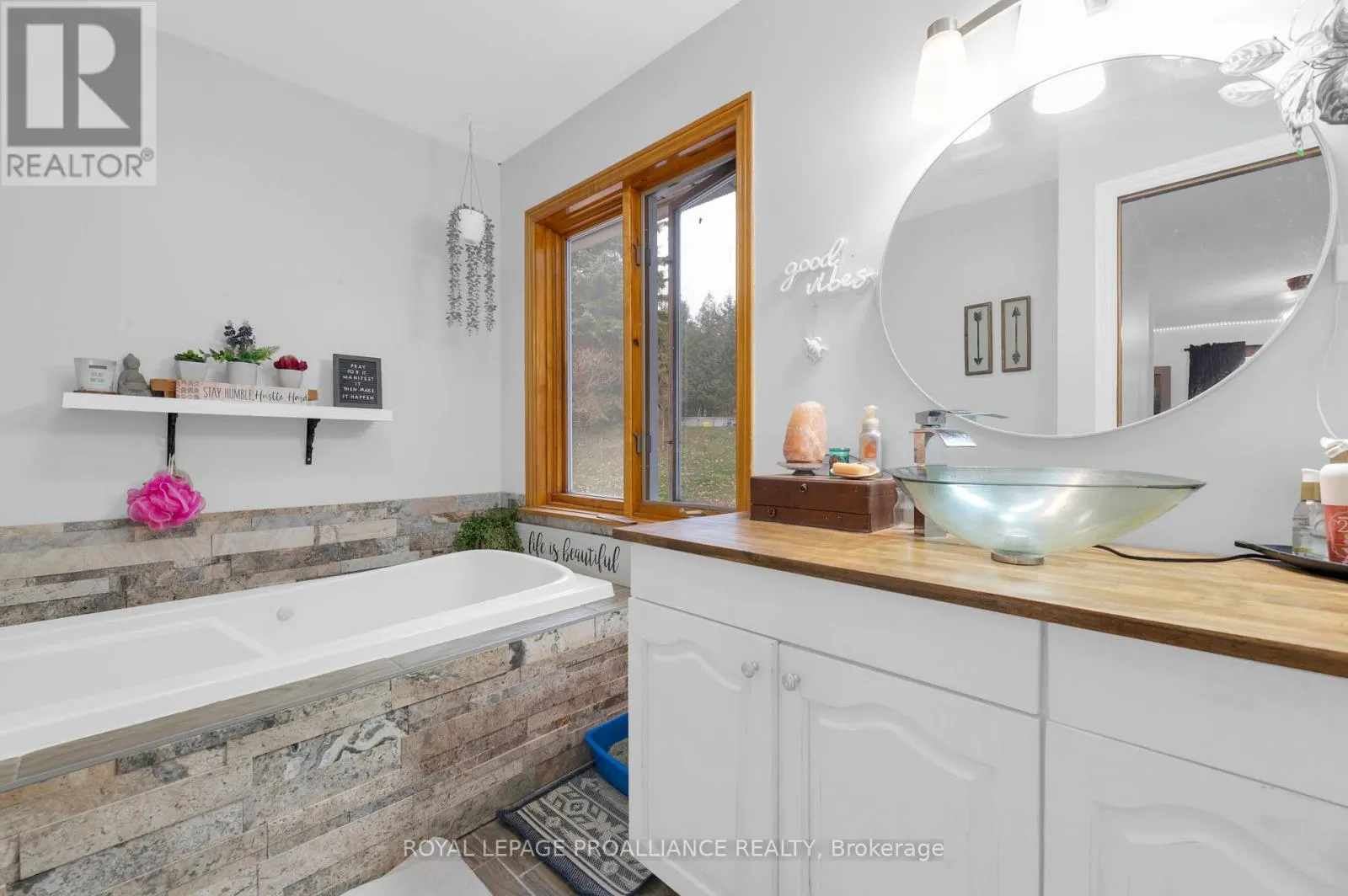 1403A CROOKSTON ROAD