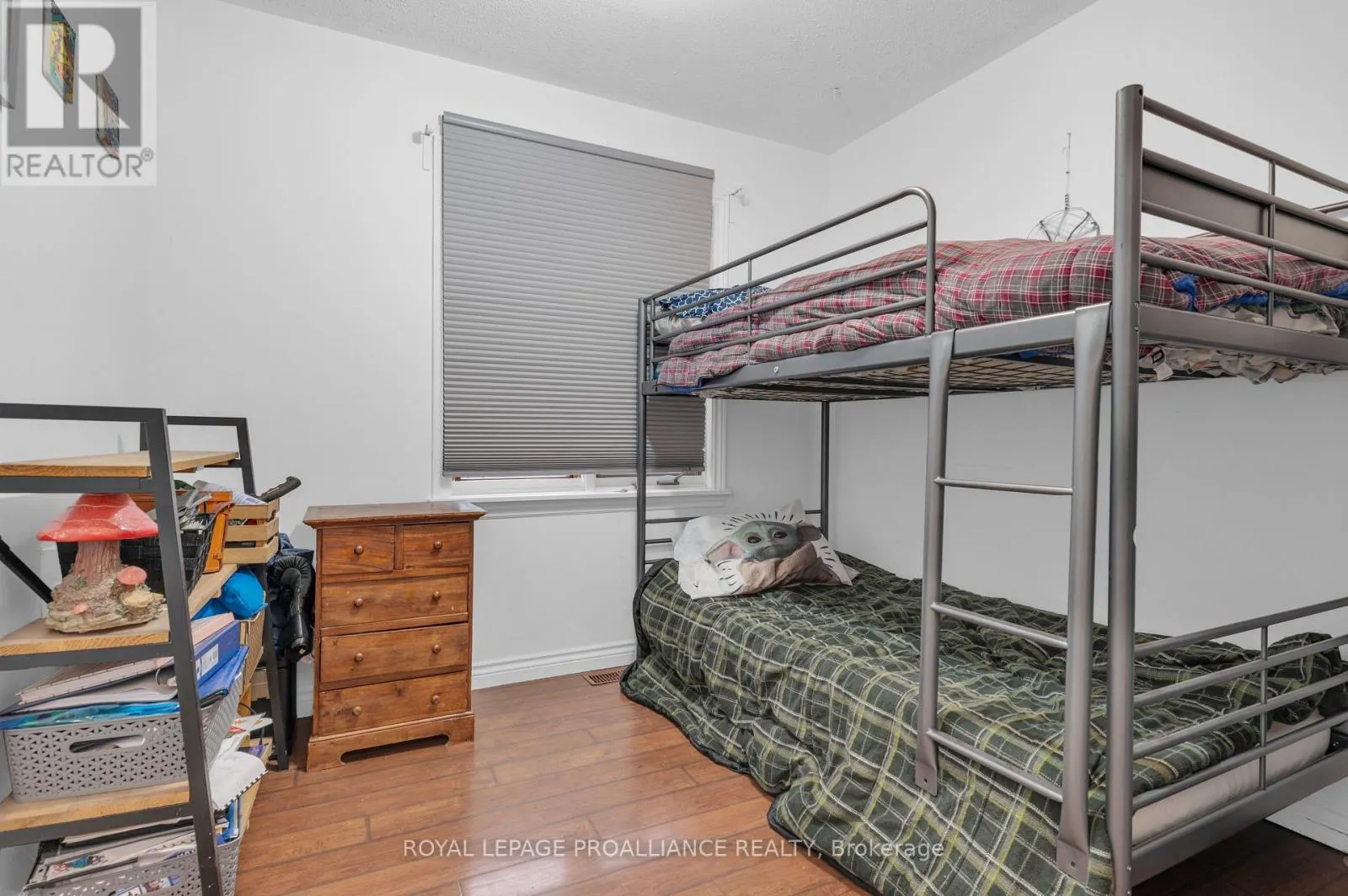 1403A CROOKSTON ROAD