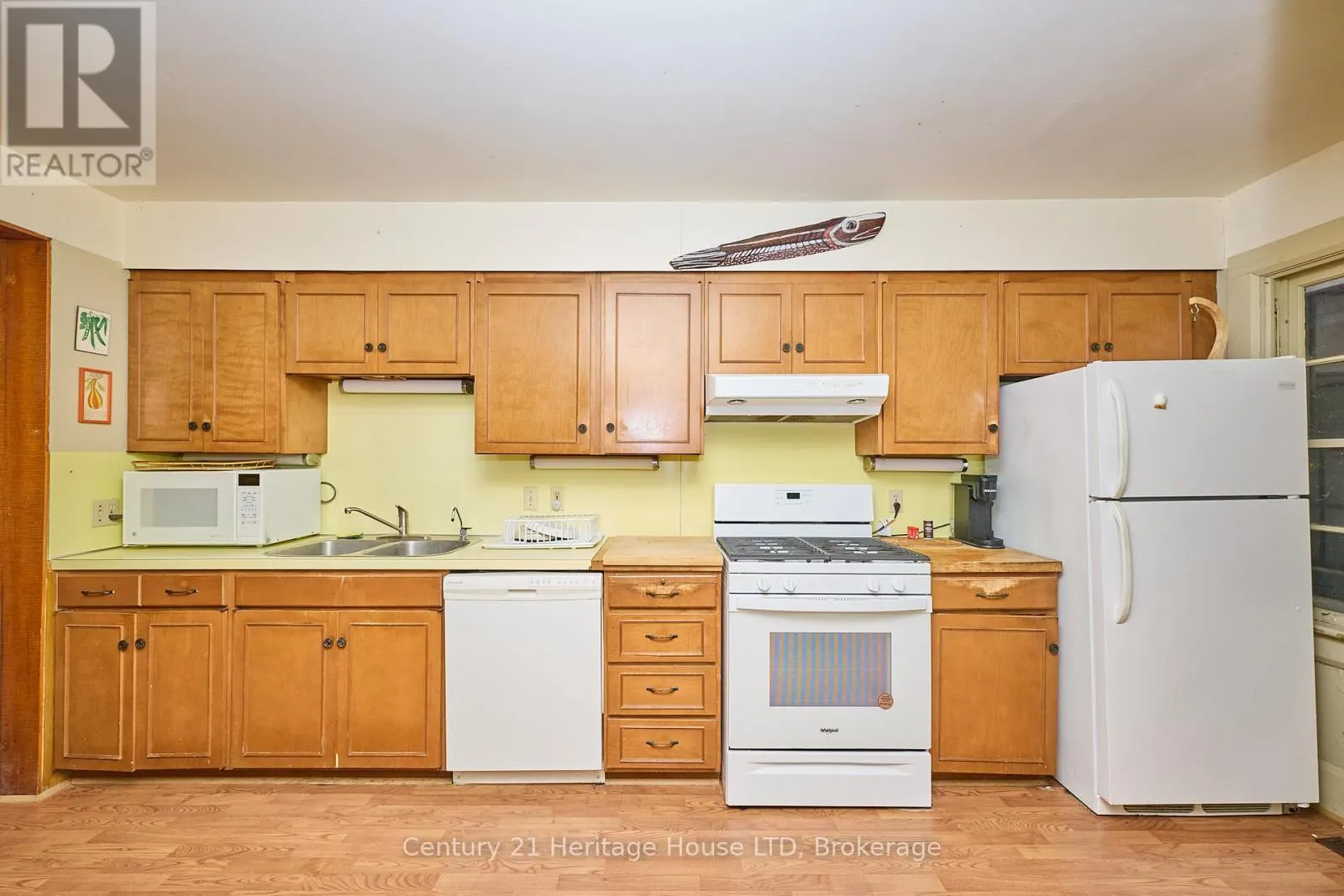 1033 FIRELANE 1 ROAD