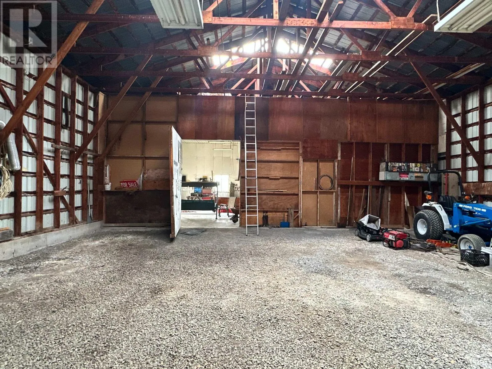 9729 YORK ROAD
