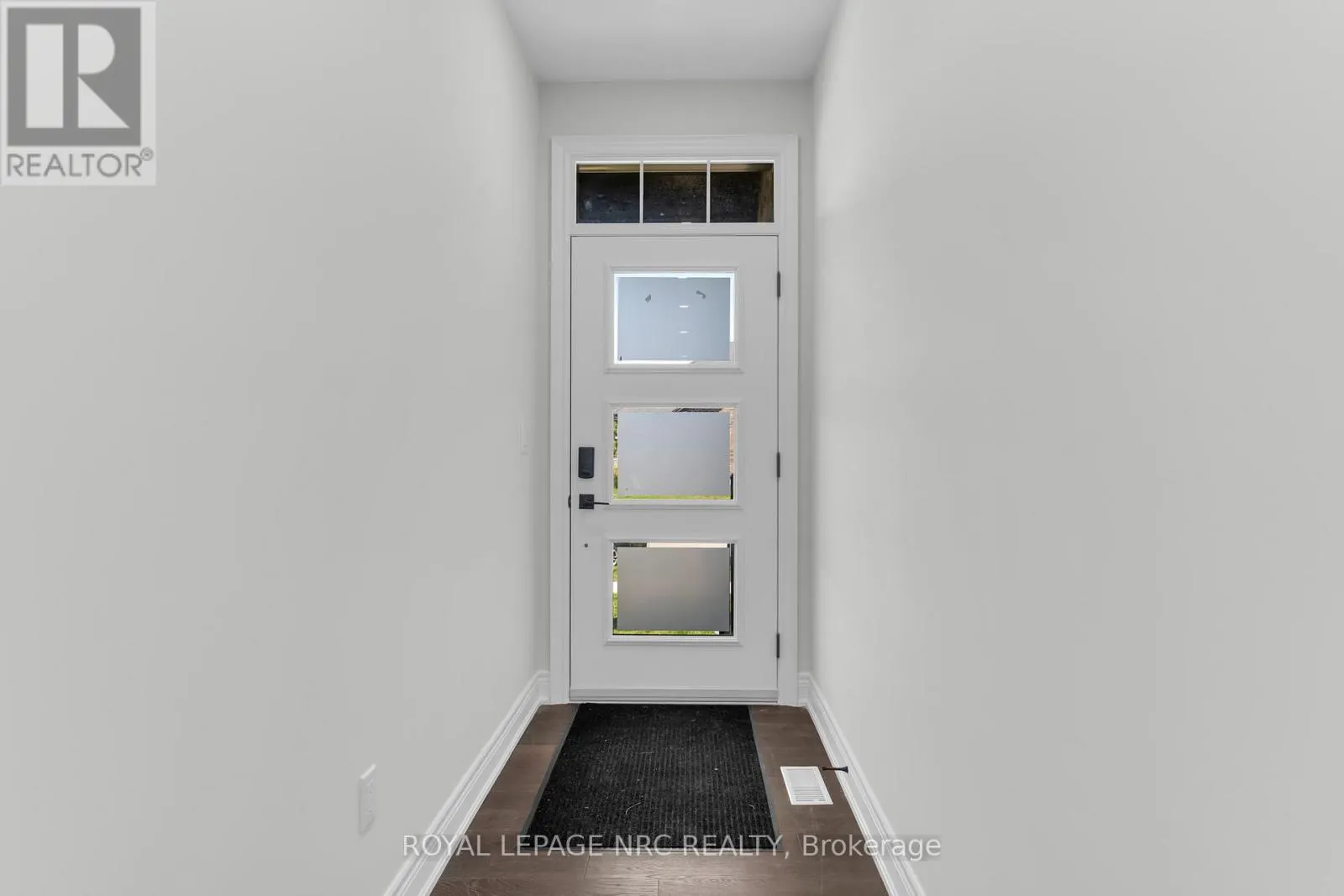 732 CLARENCE STREET