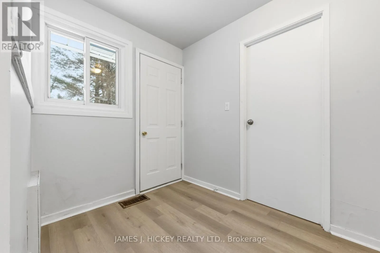 88 GLENDALE AVENUE