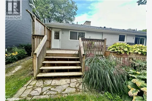 LOWER - 305 ELIZA STREET #Lower