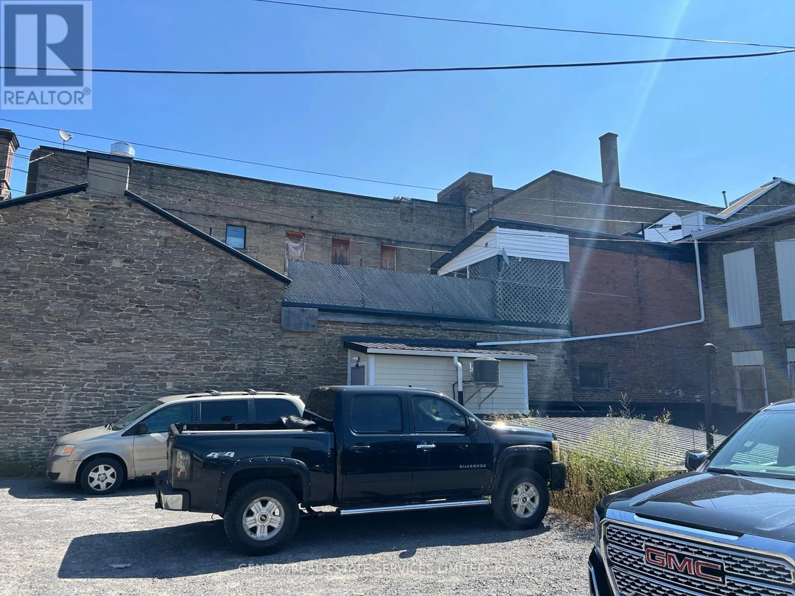 2-4 COURT HOUSE AVENUE