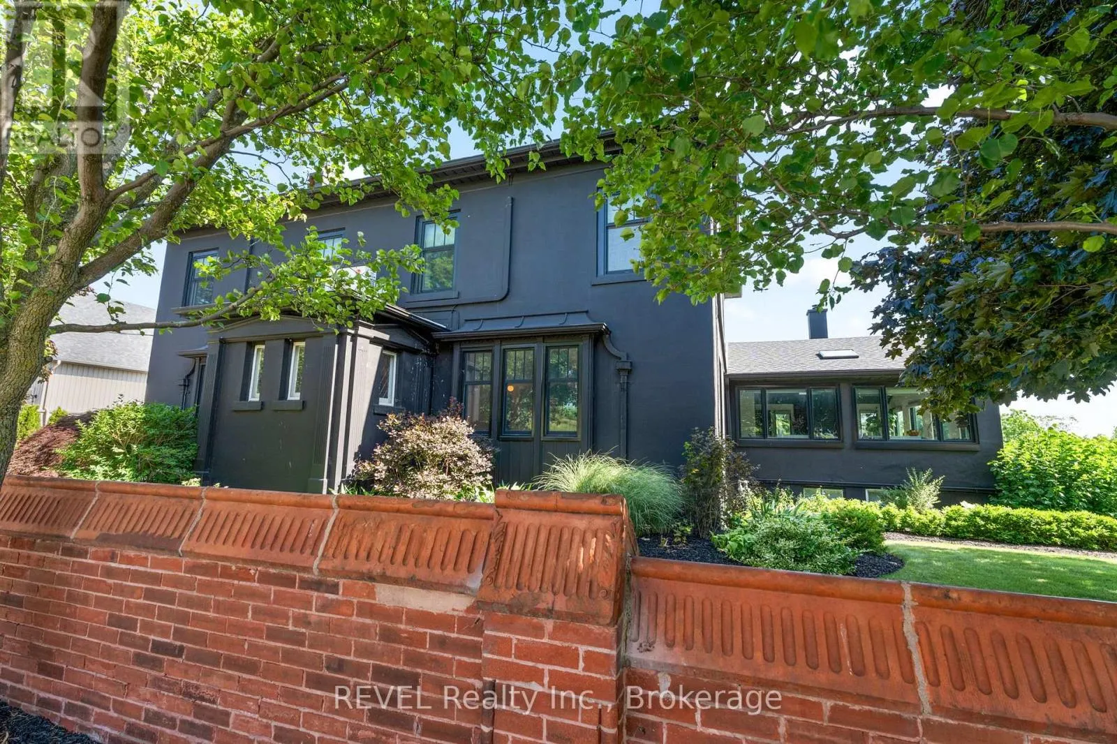 3543 KING STREET