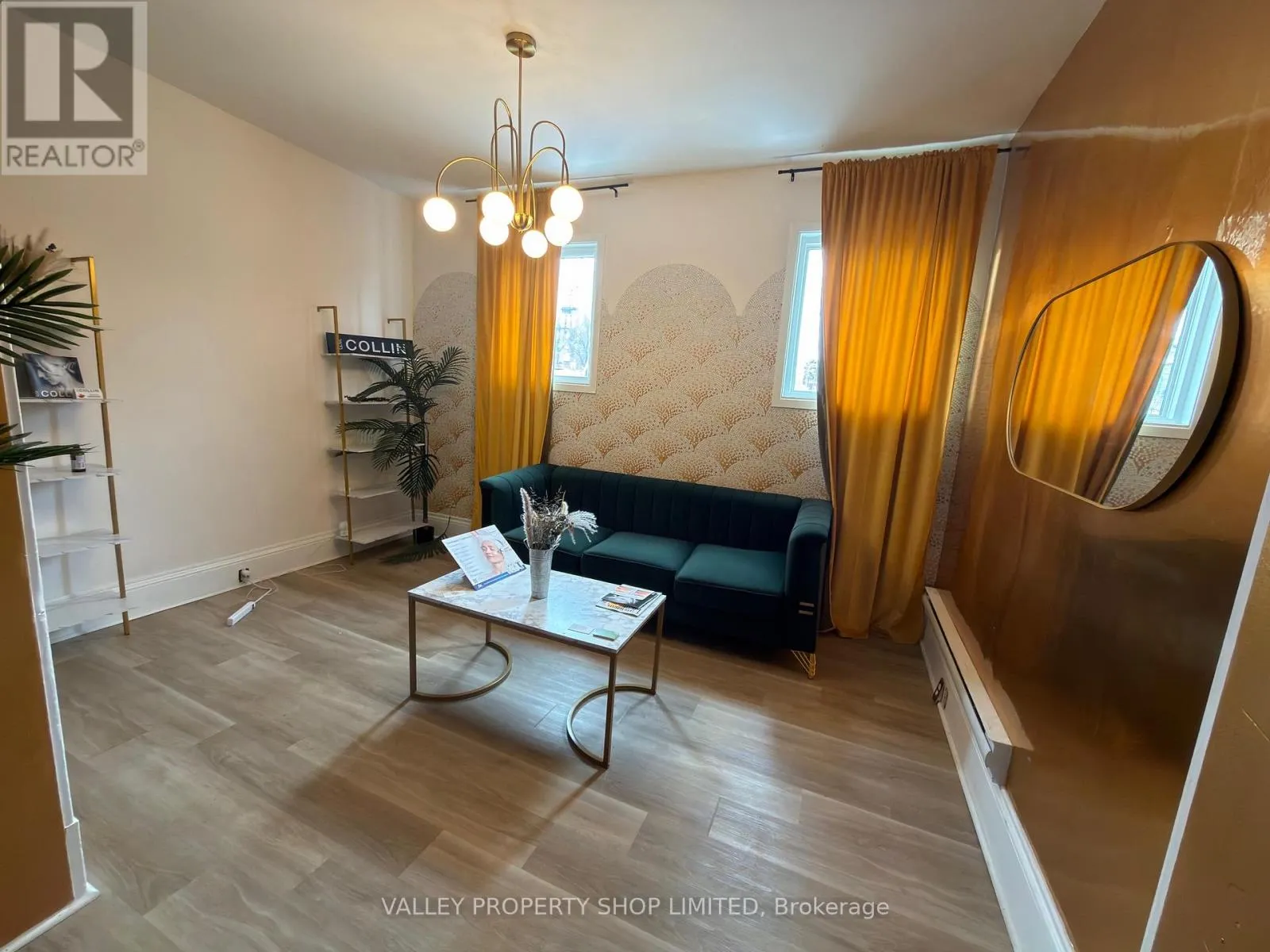 207 PEMBROKE STREET W