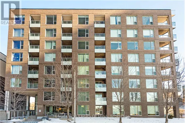 806 - 300 LETT STREET