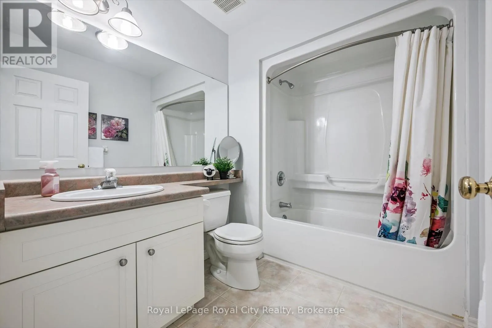 133 RIVERWALK PLACE