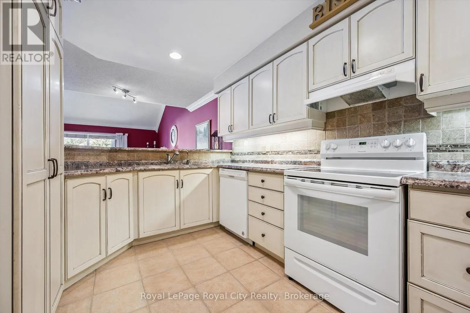 133 RIVERWALK PLACE