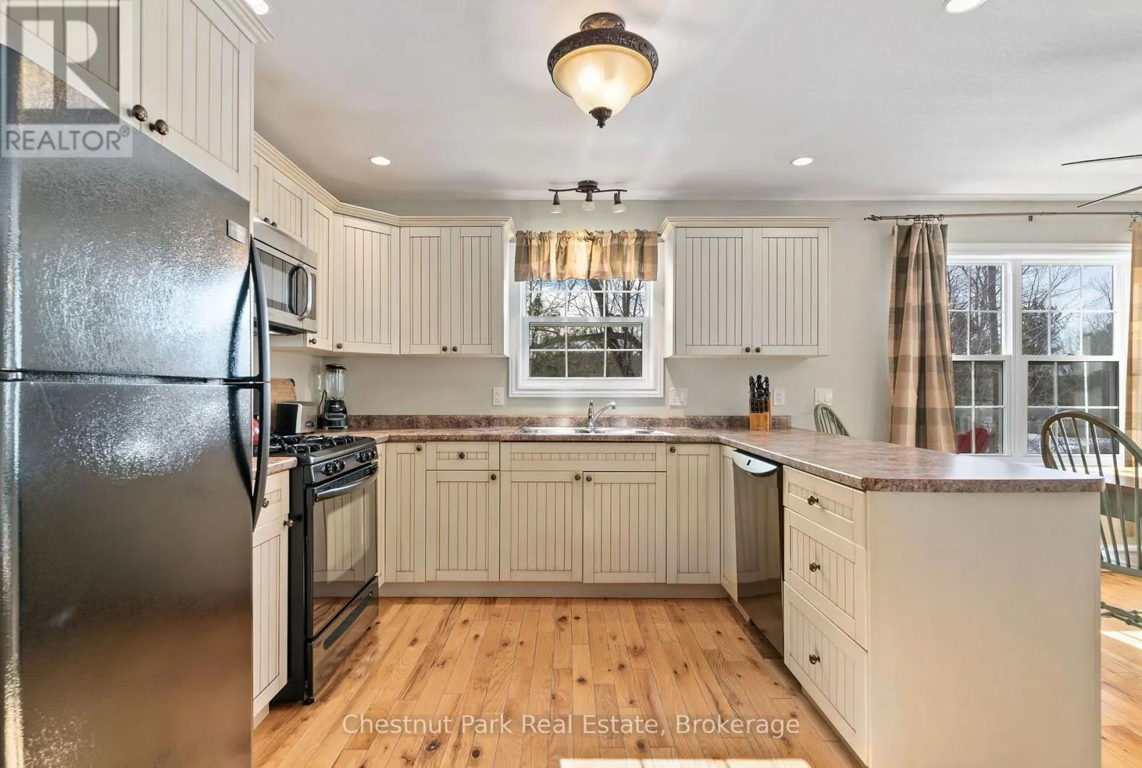 112-8 - 1052 RAT BAY ROAD #112-8