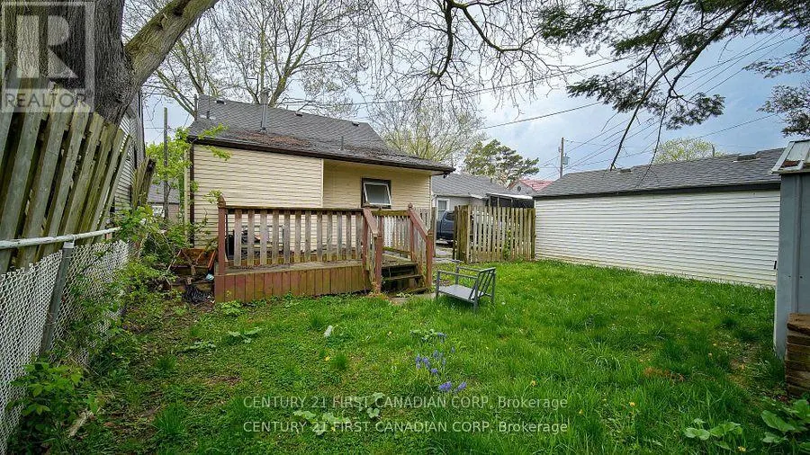 19 MONTGOMERY DRIVE