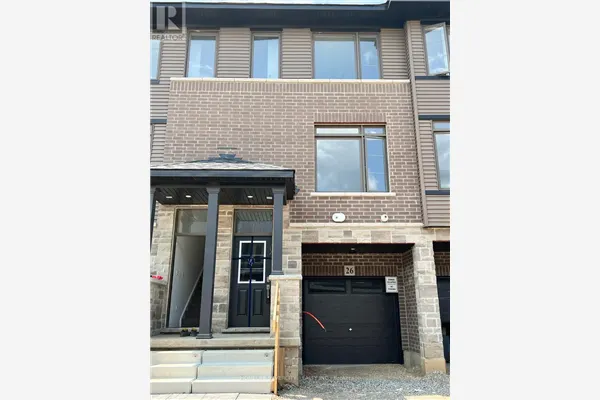 26 - 120 COURT DRIVE