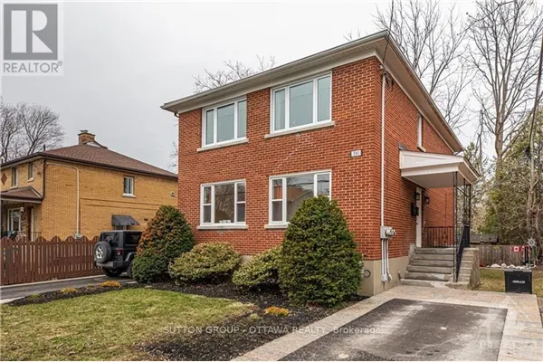 391 GREENWOOD AVENUE