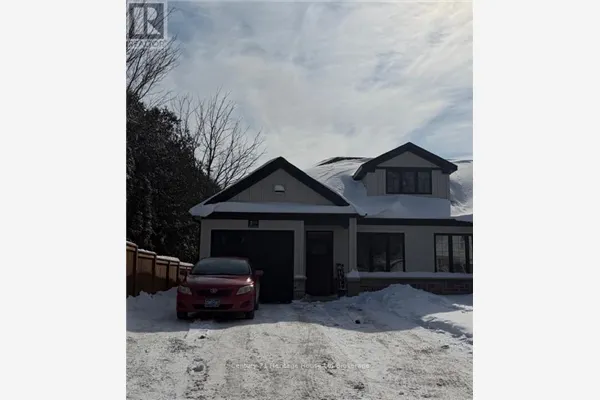 3.5 SOUTH COURT STREET W