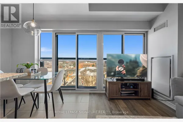 402 - 427 ABERDEEN AVENUE