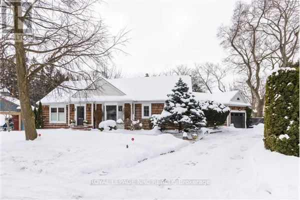 7 CHRISTOPHER STREET