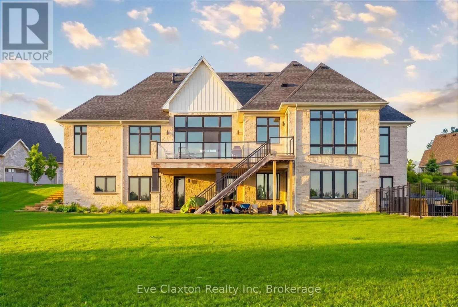 129 HERITAGE LAKE DRIVE
