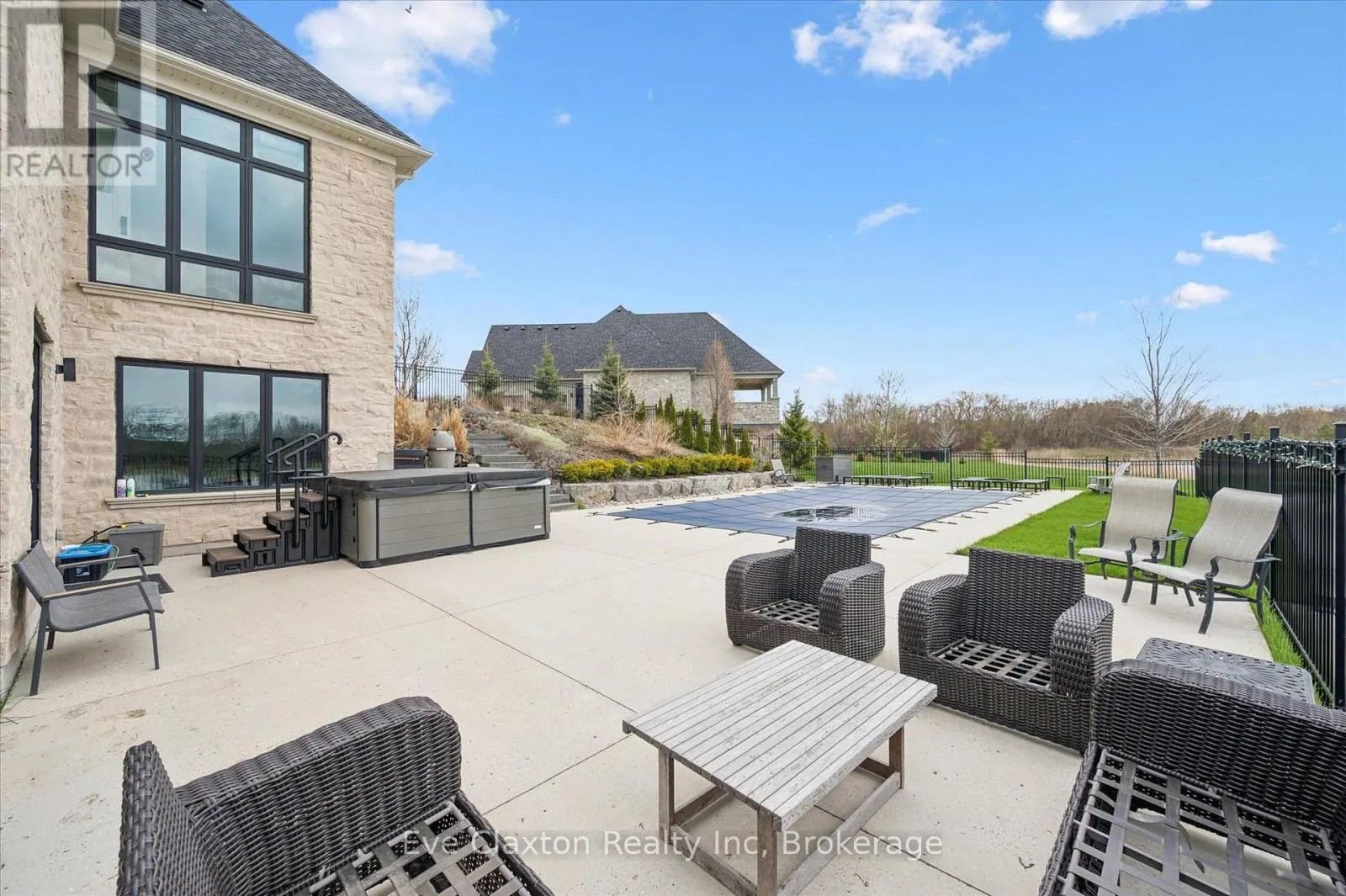 129 HERITAGE LAKE DRIVE