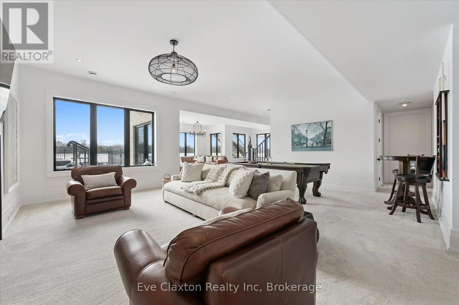 129 HERITAGE LAKE DRIVE