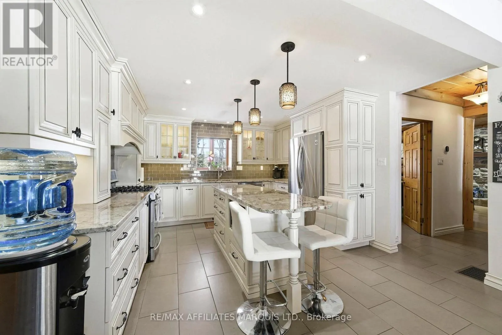 16985 HEADLINE ROAD