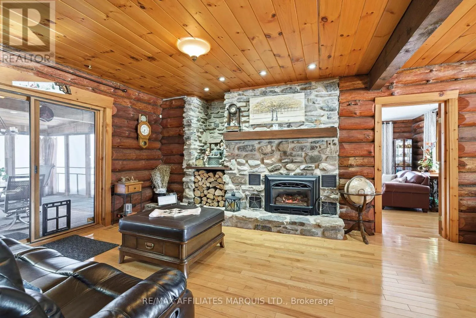 16985 HEADLINE ROAD