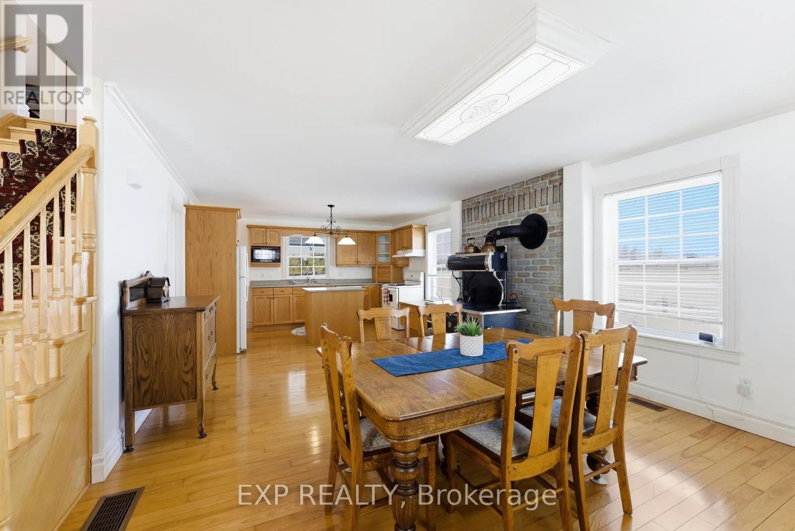 53 ROCKIES ROAD