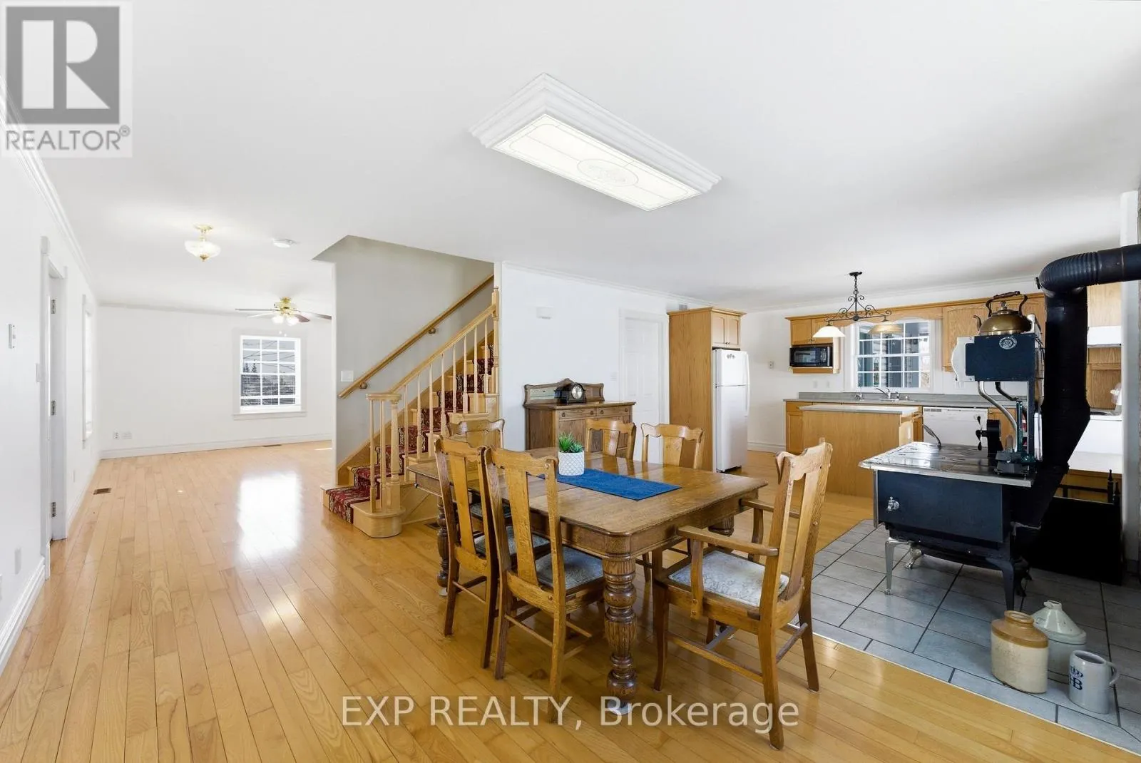 53 ROCKIES ROAD