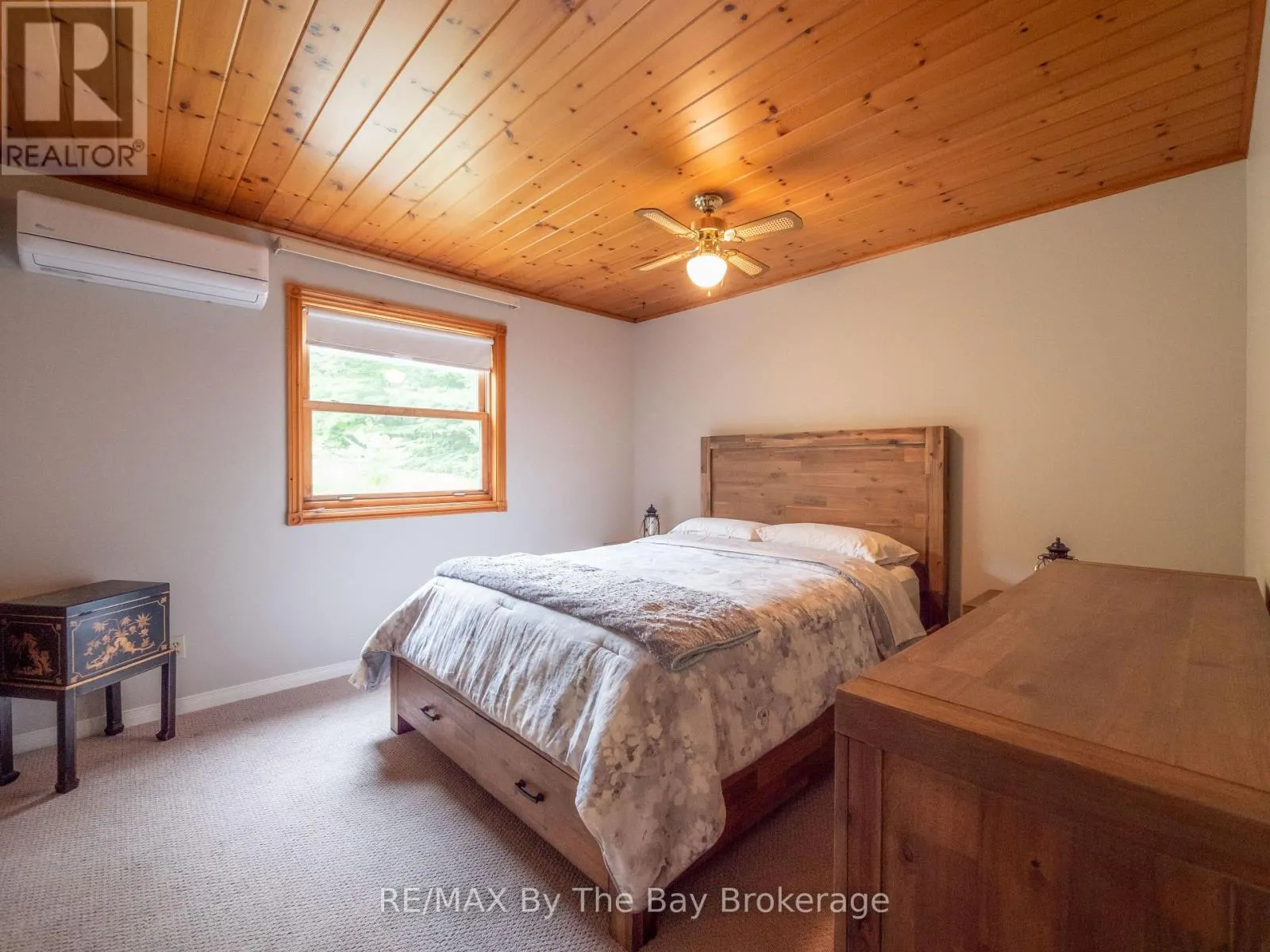 4018 ISLAND 980 / DEER ISLAND