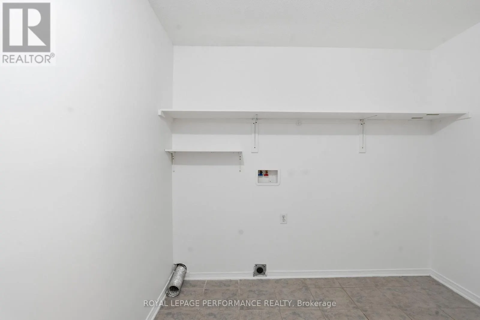 112 - 1101 CLEMENT STREET