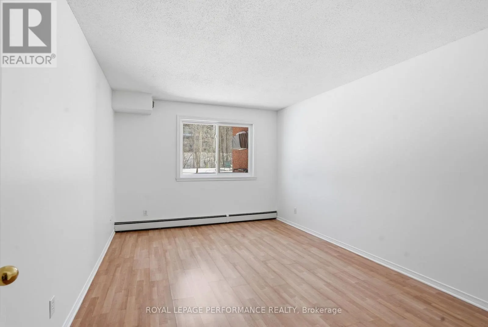 112 - 1101 CLEMENT STREET