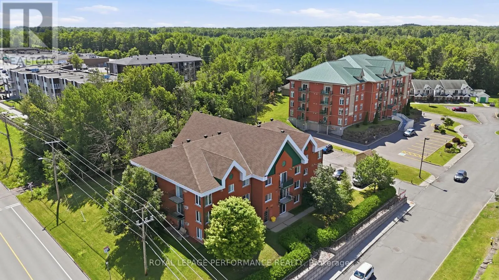112 - 1101 CLEMENT STREET