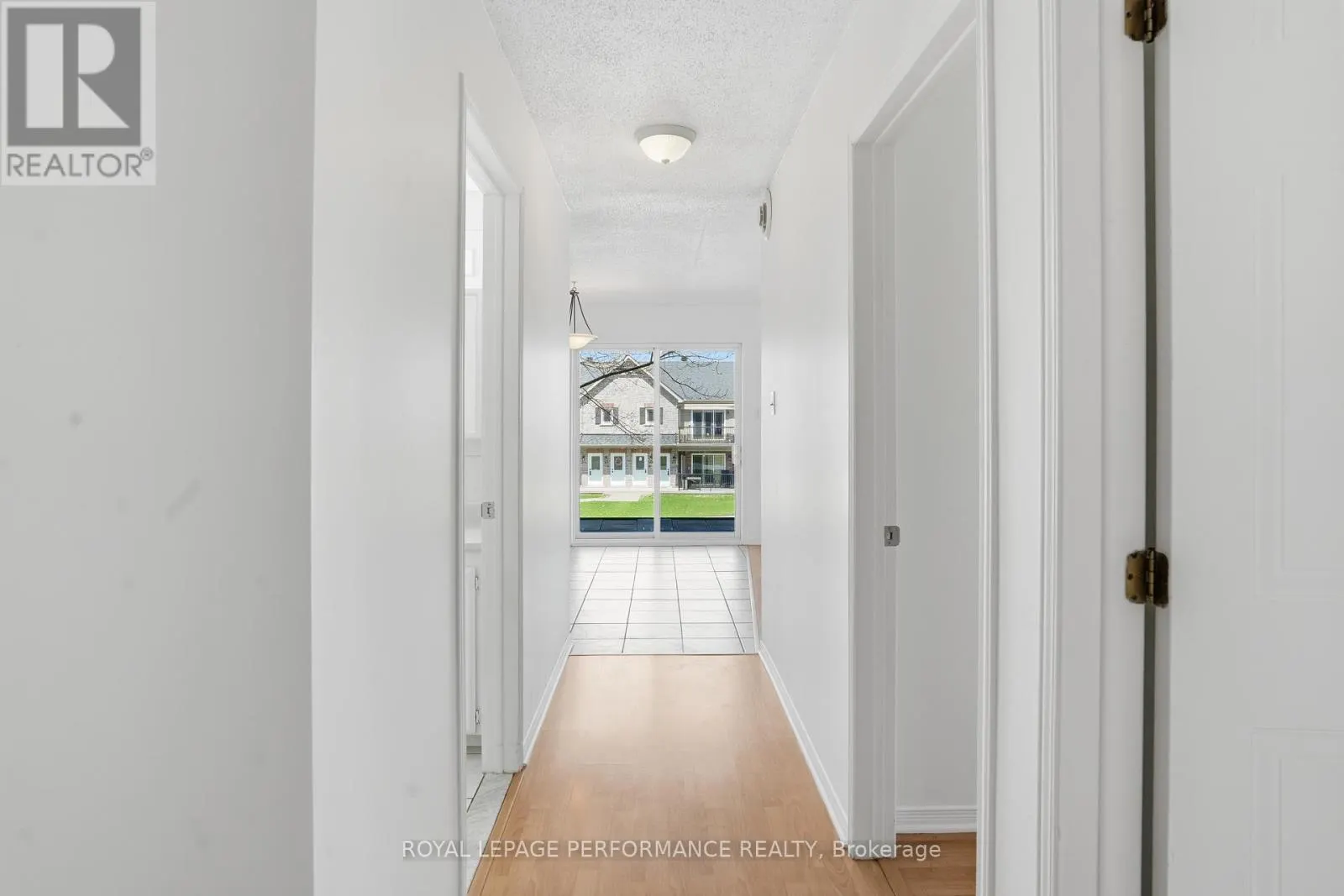 112 - 1101 CLEMENT STREET