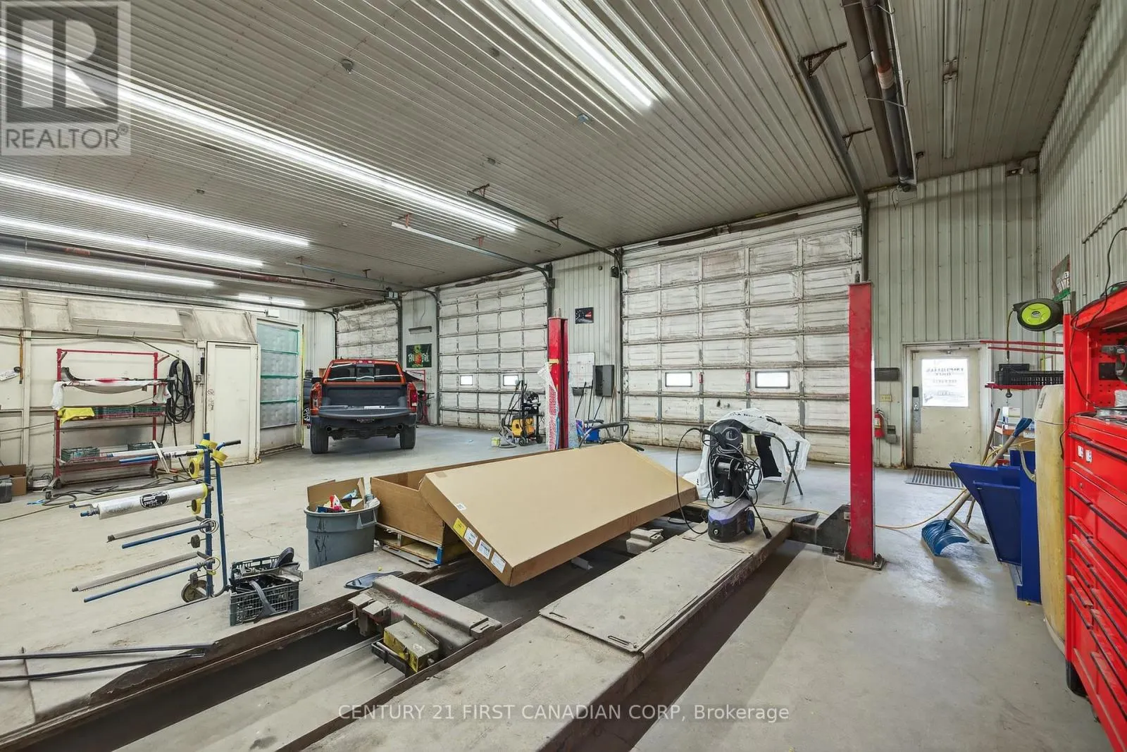 12353 RIDGE LINE