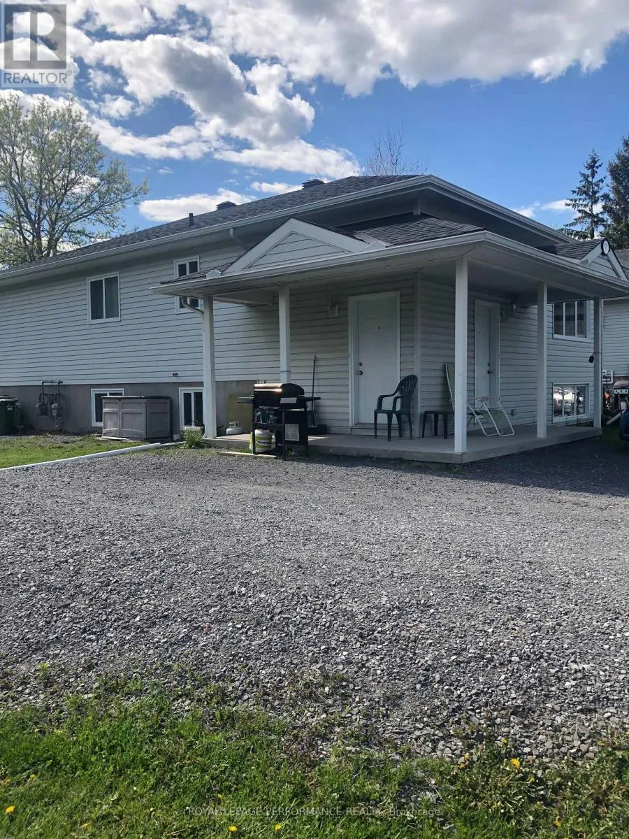 35 CLOVERLOFT COURT