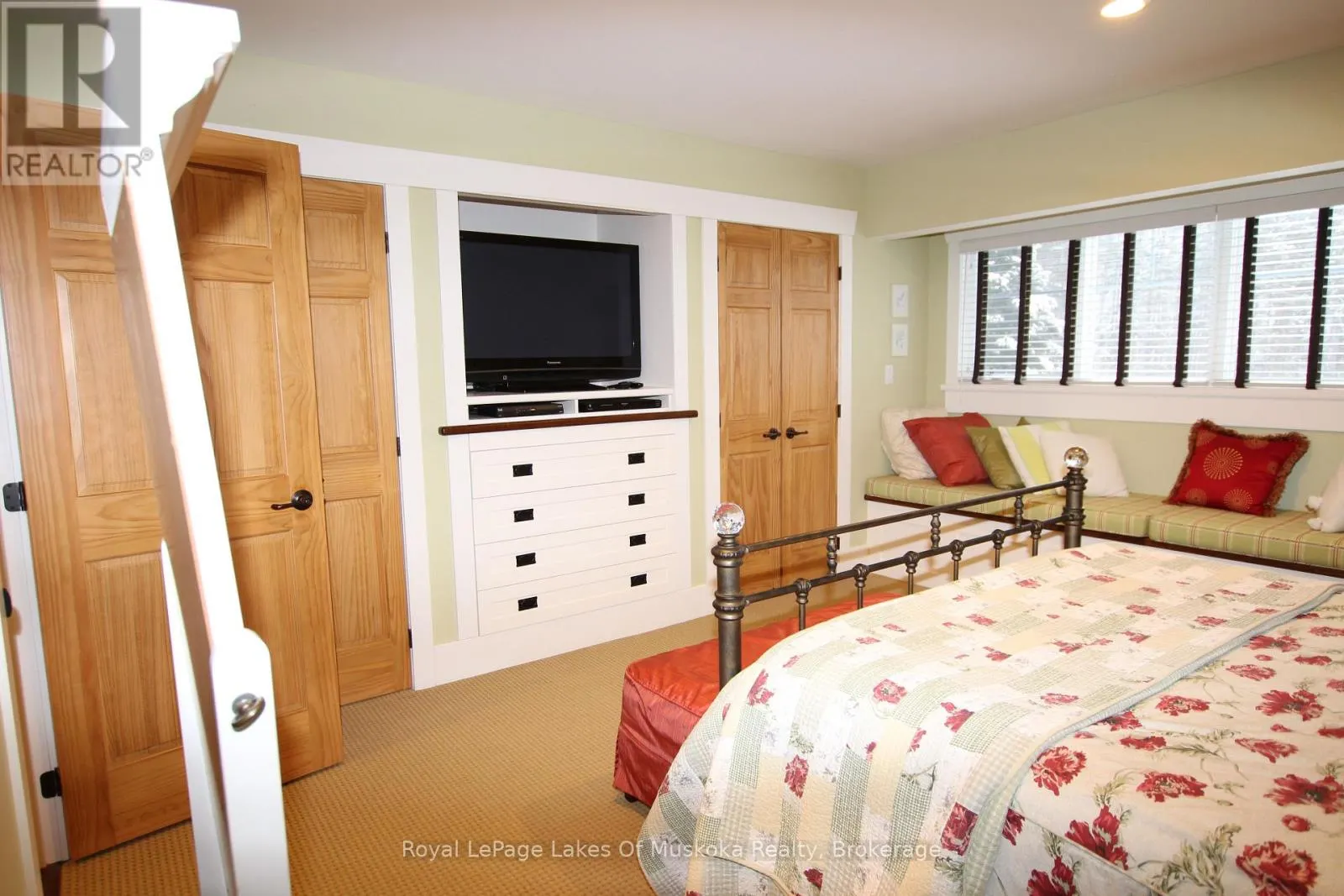 V 9, W5 - 1020 BIRCH GLEN ROAD #V 9, W5