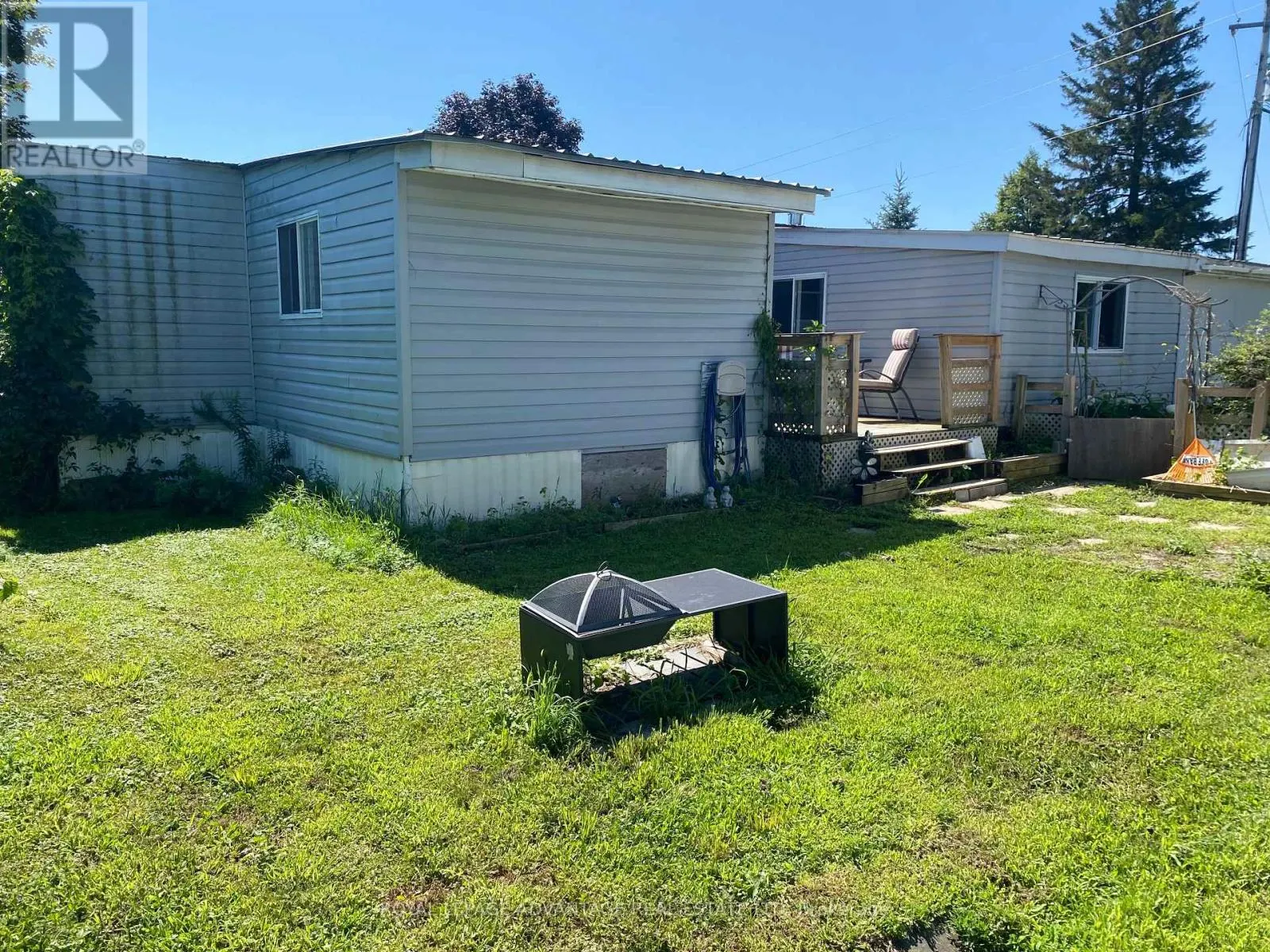 4 KAVANAGH DRIVE