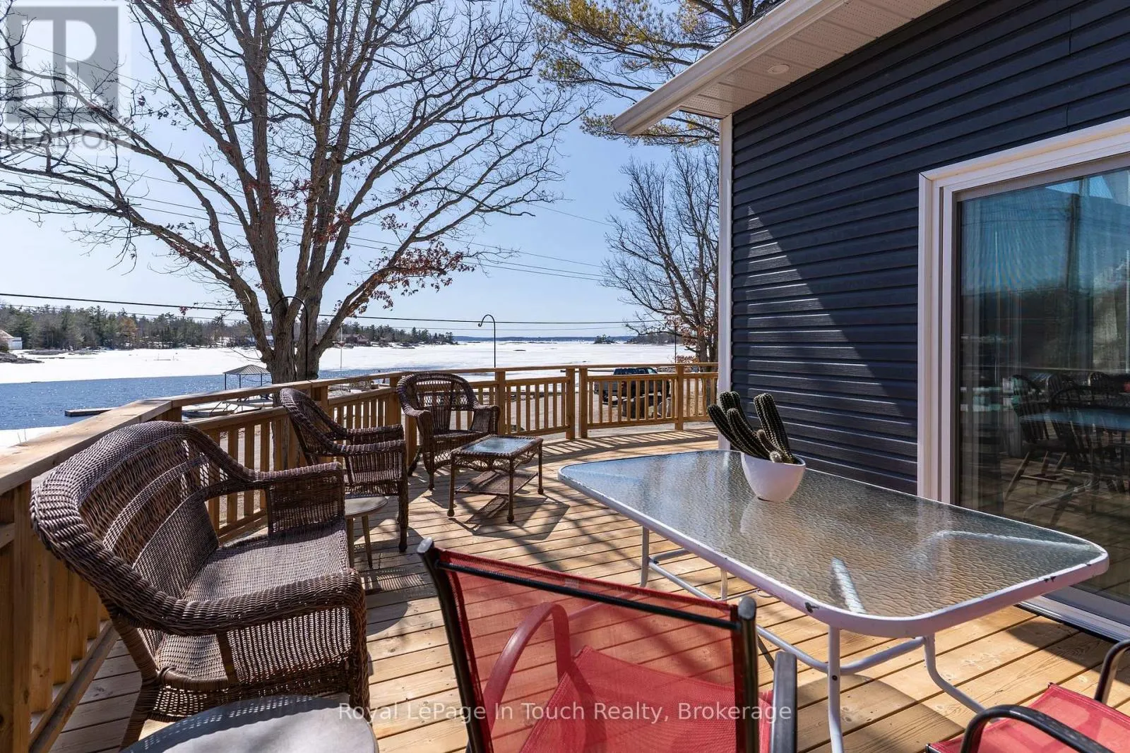 26 MACEY BAY ROAD