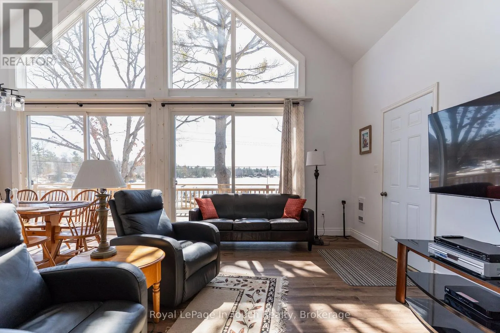 26 MACEY BAY ROAD