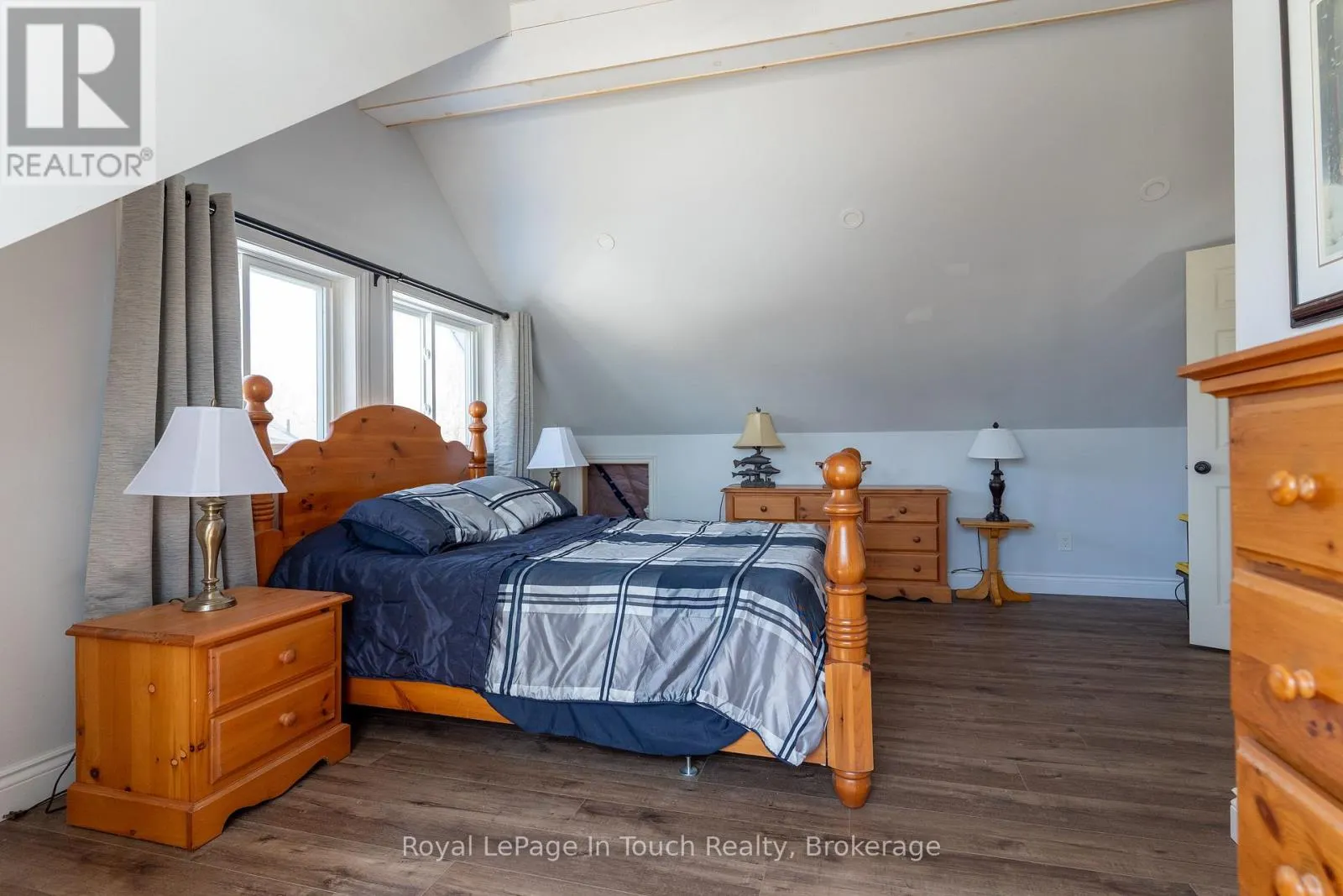 26 MACEY BAY ROAD